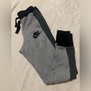 Nike joggers
